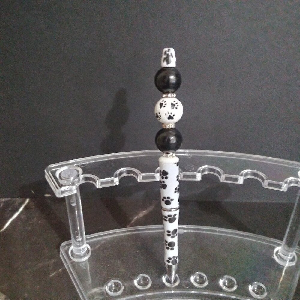 Black & White Paw Print Beaded Pen – Pet Lover’s Desk Must-Have